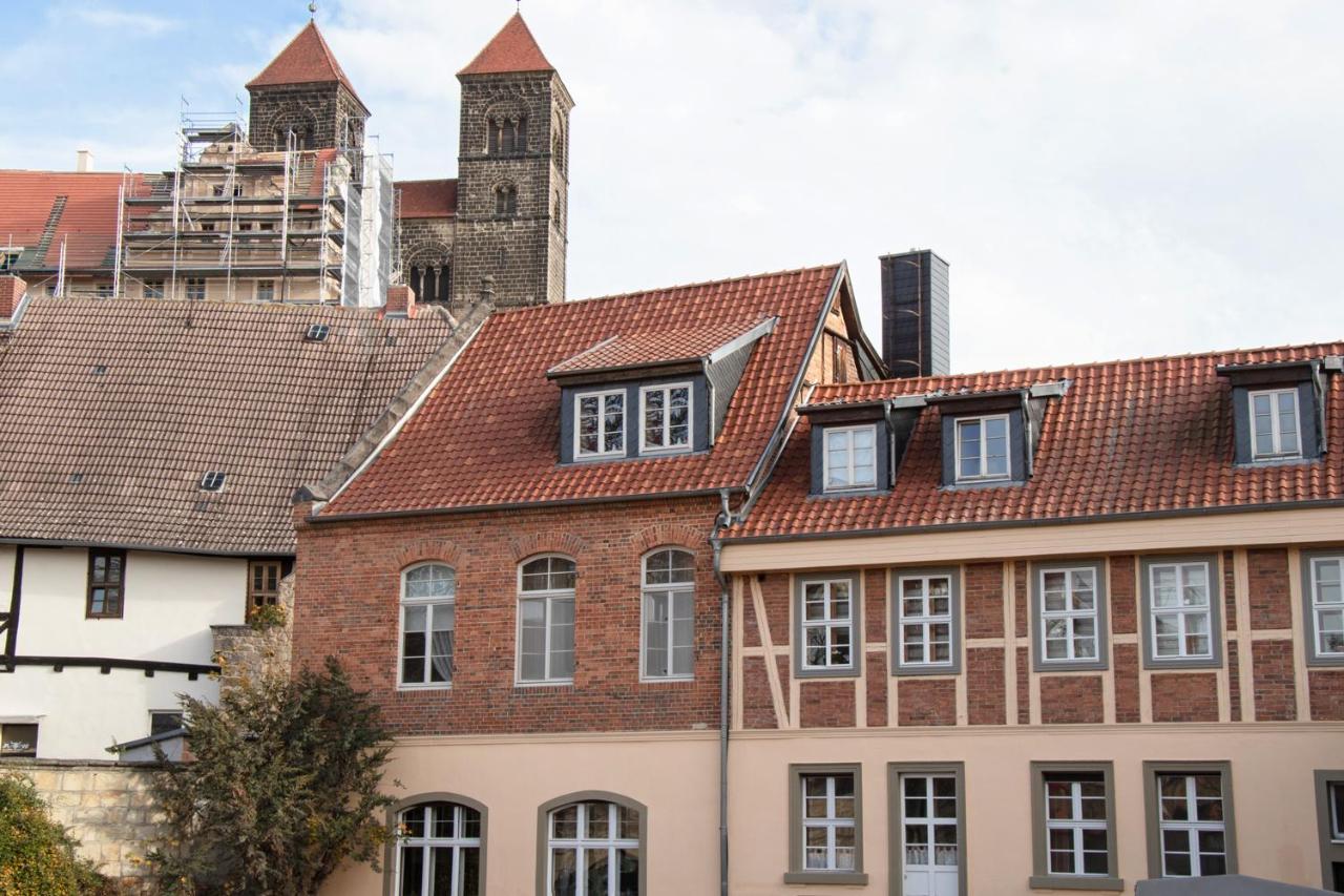 Salon Am Schlossberg Quedlinburg Exterior photo